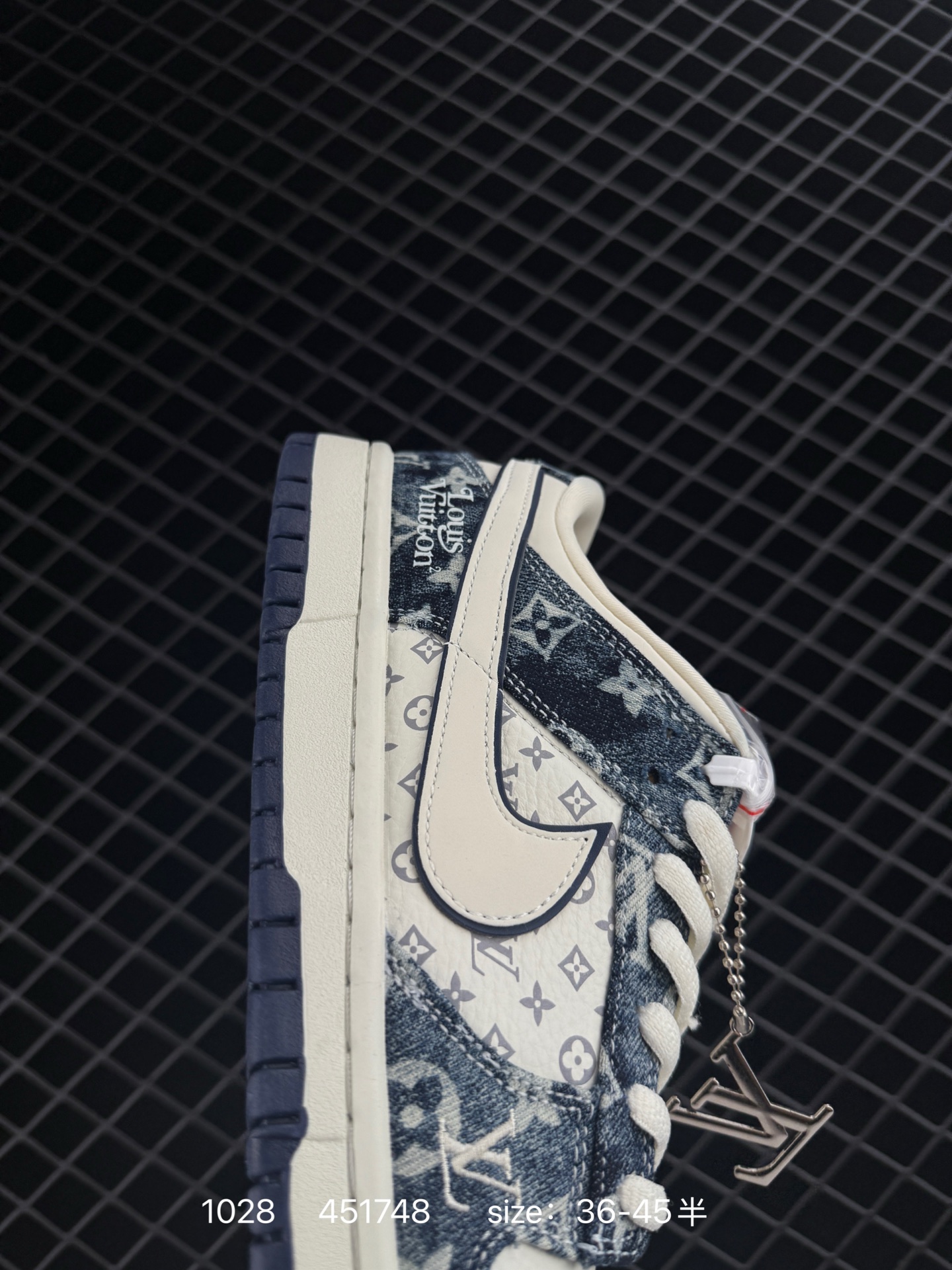 Air Jordan 1 Retro Low